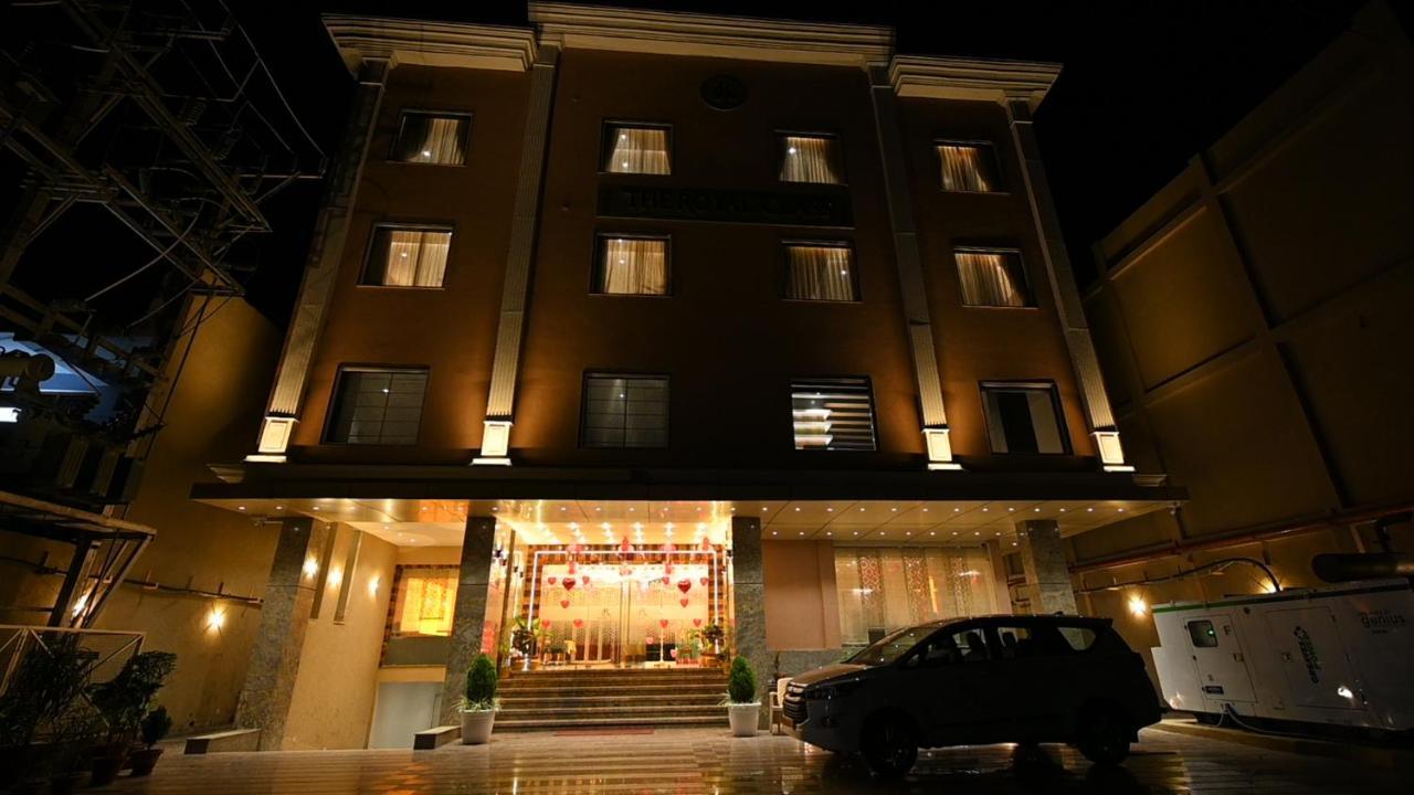The Royal Class Hotel Гваліор Екстер'єр фото