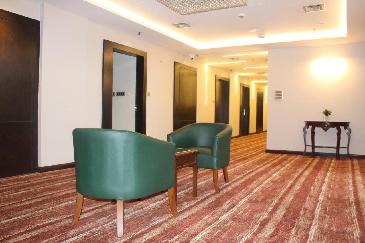 The Royal Class Hotel Гваліор Екстер'єр фото
