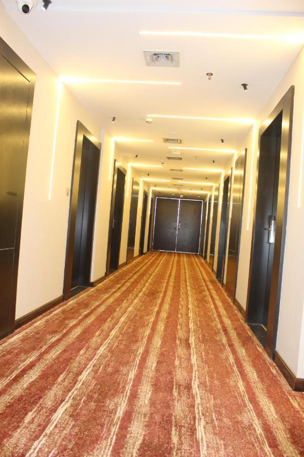 The Royal Class Hotel Гваліор Екстер'єр фото