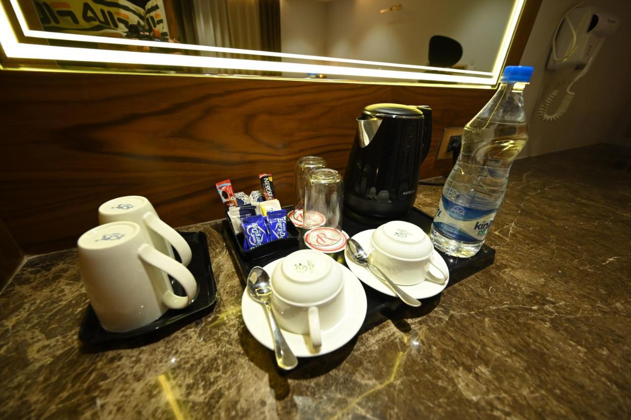 The Royal Class Hotel Гваліор Екстер'єр фото